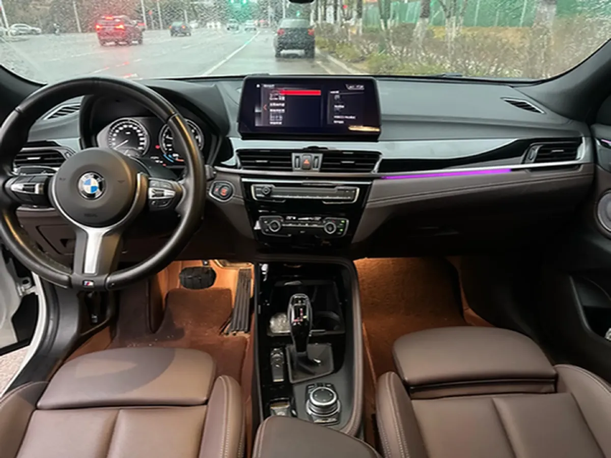 2021 BMW X2 2.0T 192HP L4 7DCT,autocango,china used car exporter,china ev exporter,chinese used car exporter,chinese used ev exporter