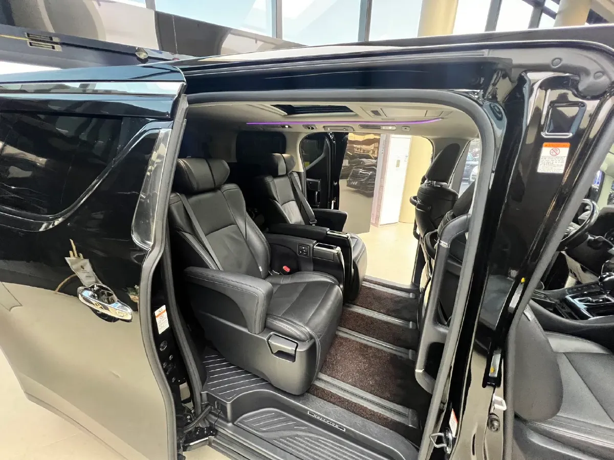 2019 Toyota Vellfire 2.5L 117HP L4 E-CVT Hybrid,autocango,china used car exporter,china ev exporter,chinese used car exporter,chinese used ev exporter