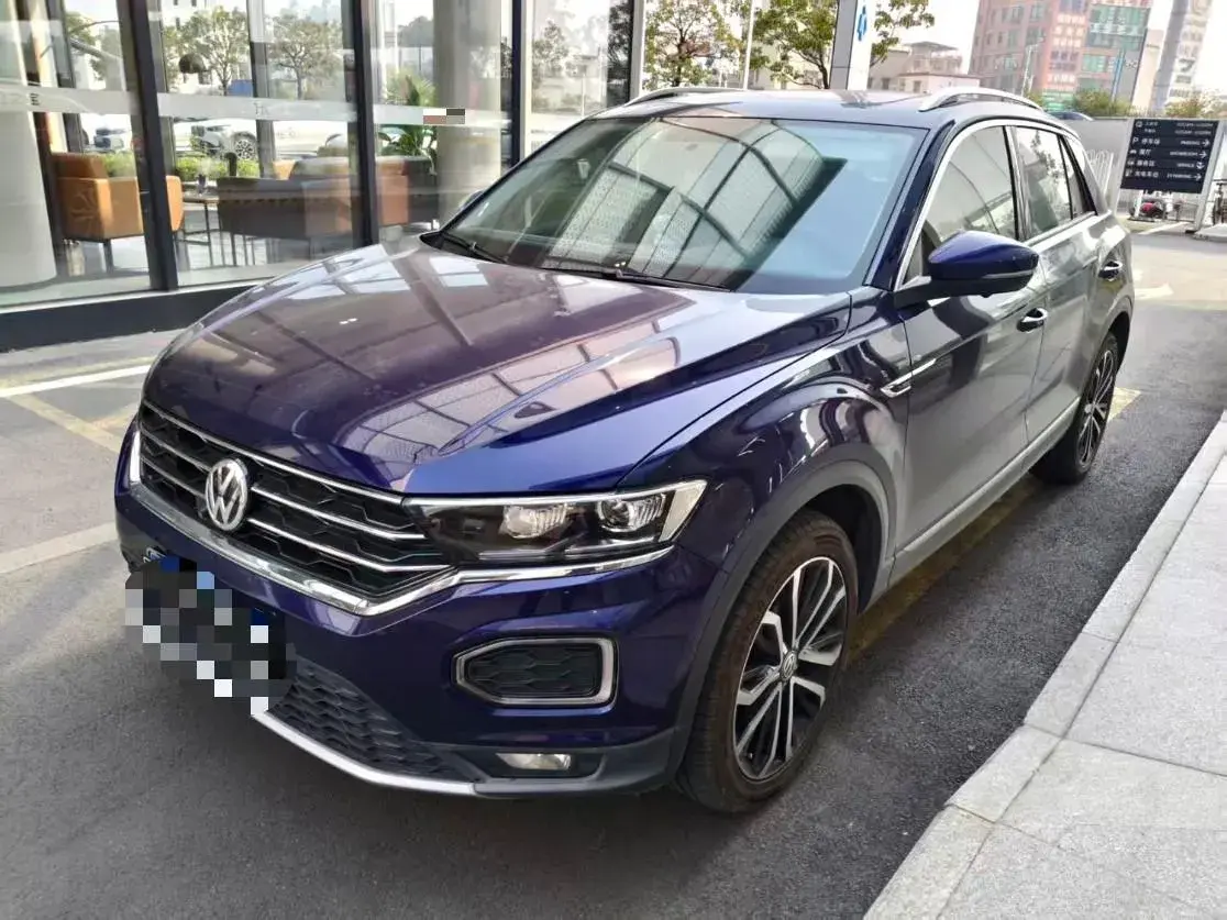 2020 Volkswagen T-Roc 1.4T 150HP L4 7DCT