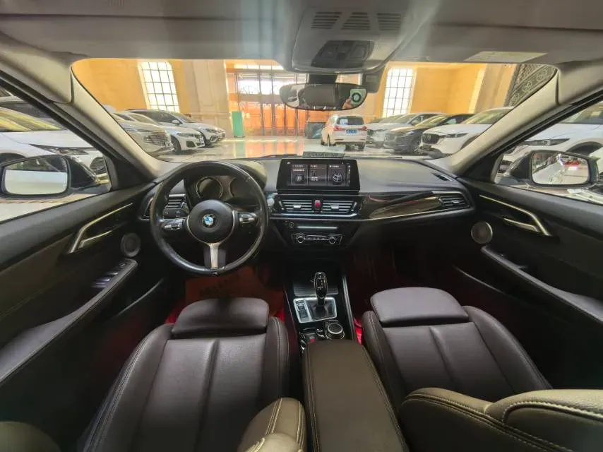 2022 BMW 1 Series 1.5T 140HP L3 7DCT,autocango,china used car exporter,china ev exporter,chinese used car exporter,chinese used ev exporter