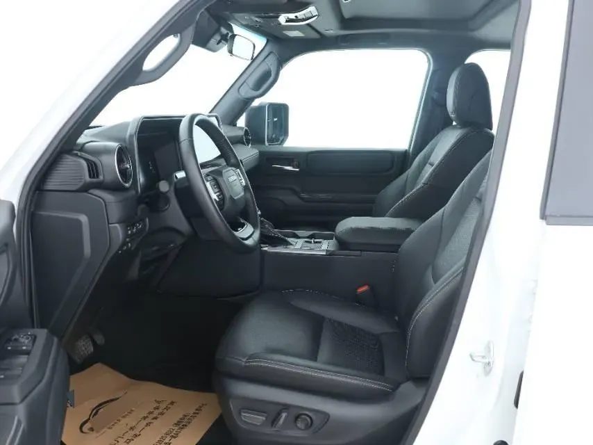 2024 Toyota Land Cruiser Prado 2.4T 282HP L4 8AT Hybrid,autocango,china used car exporter,china ev exporter,chinese used car exporter,chinese used ev exporter