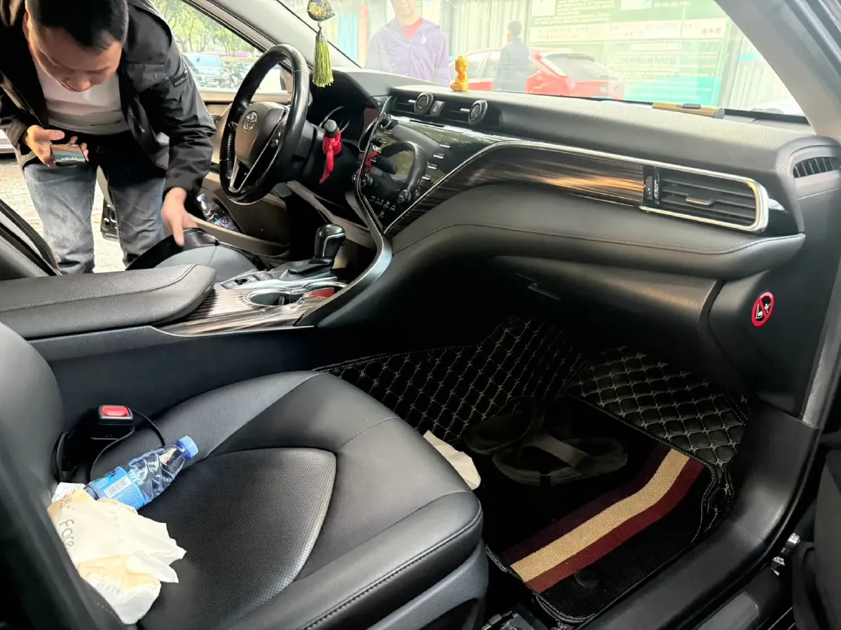 2019 Toyota Camry 2.5L 209HP L4 8AT,autocango,china used car exporter,china ev exporter,chinese used car exporter,chinese used ev exporter