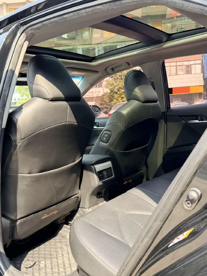 2018 Toyota Camry 2.5L 178HP L4 E-CVT Hybrid,autocango,china used car exporter,china ev exporter,chinese used car exporter,chinese used ev exporter