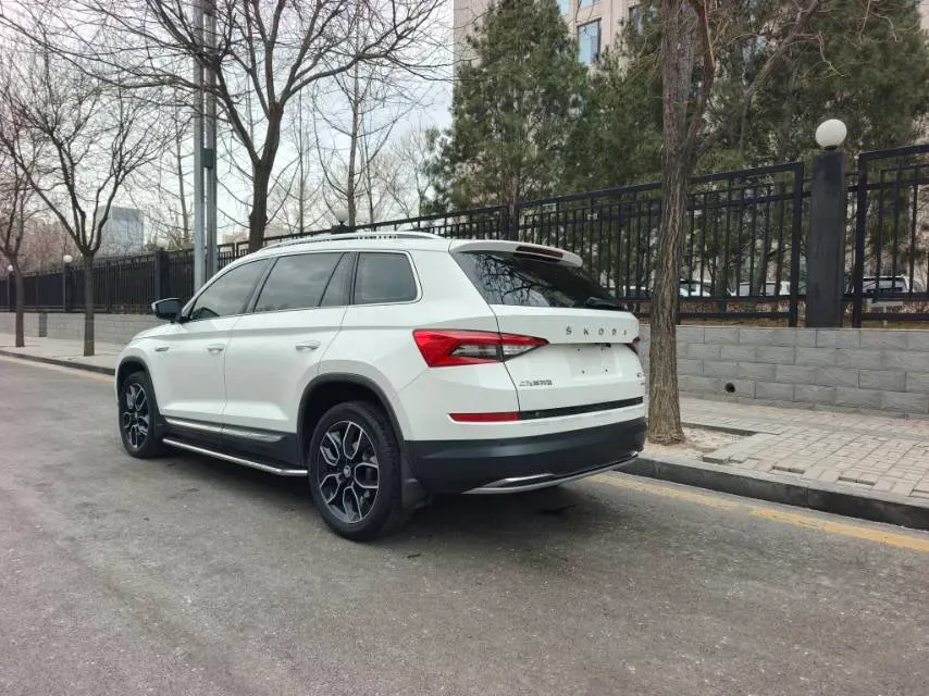 2019 Chevrolet Equinox 2.0T 260HP L4 9AT,autocango,china used car exporter,china ev exporter,chinese used car exporter,chinese used ev exporter