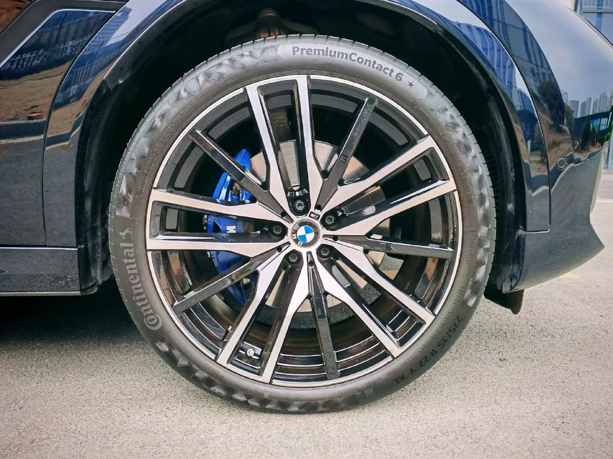 2022 BMW X6 3.0T 333HP L6 8AT,autocango,china used car exporter,china ev exporter,chinese used car exporter,chinese used ev exporter