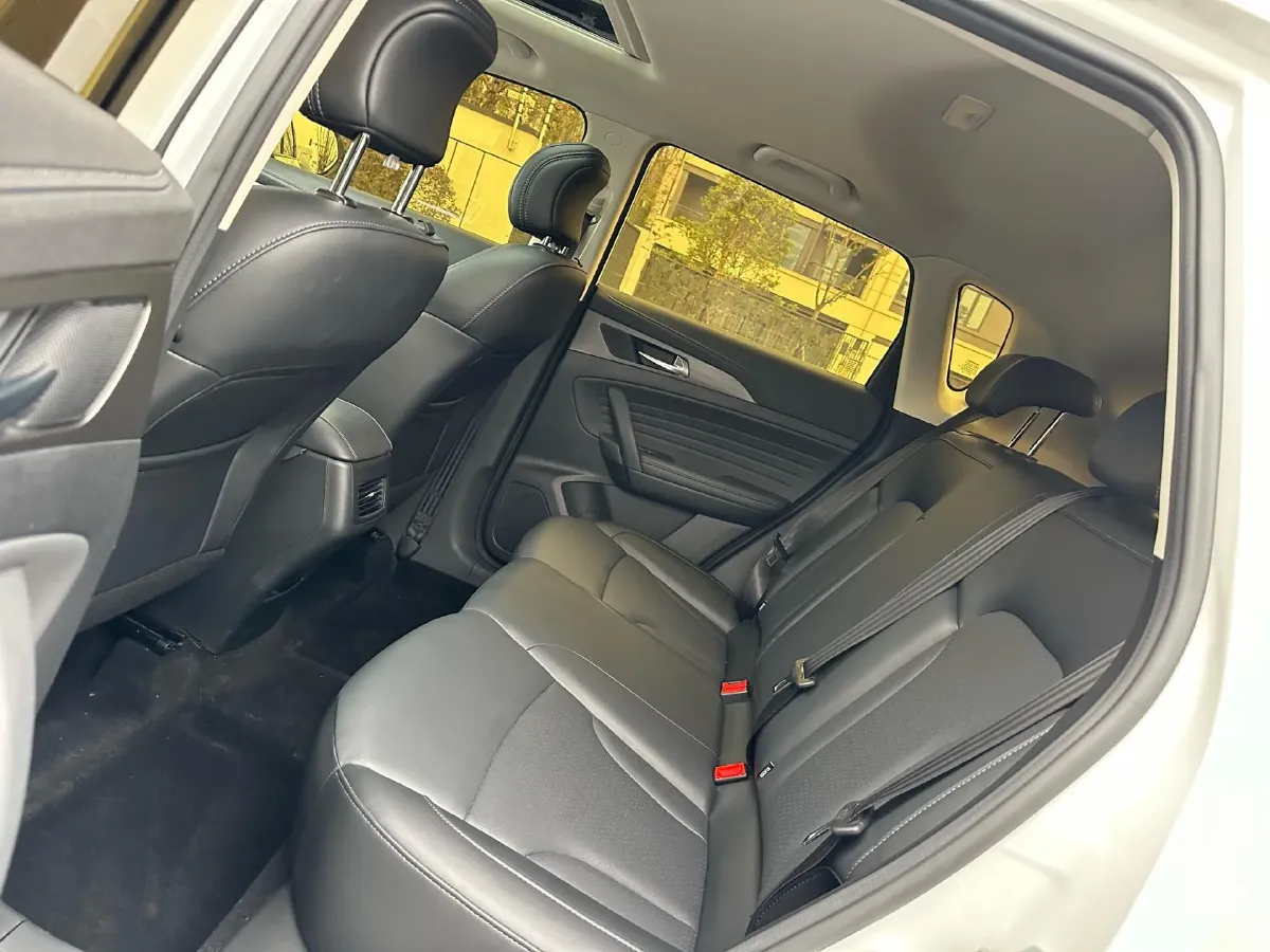 2019 ChangAn CS35 Plus 1.4T 158HP L4 7DCT,autocango,china used car exporter,china ev exporter,chinese used car exporter,chinese used ev exporter