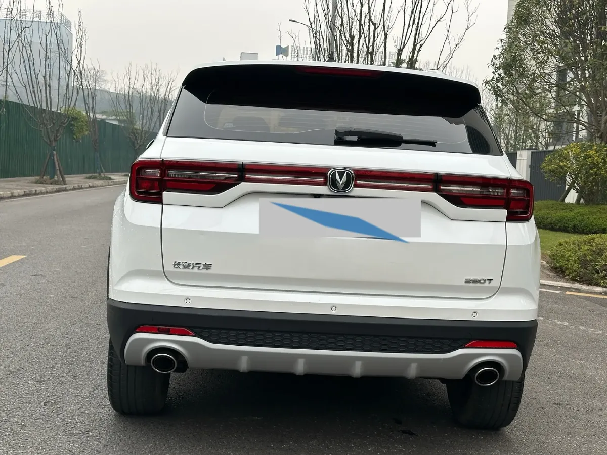 2019 ChangAn CS35 Plus 1.4T 158HP L4 7DCT,autocango,china used car exporter,china ev exporter,chinese used car exporter,chinese used ev exporter