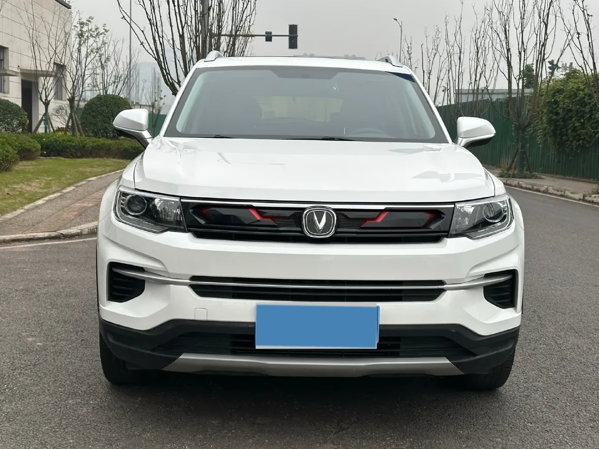 2019 ChangAn CS35 Plus 1.4T 158HP L4 7DCT,autocango,china used car exporter,china ev exporter,chinese used car exporter,chinese used ev exporter