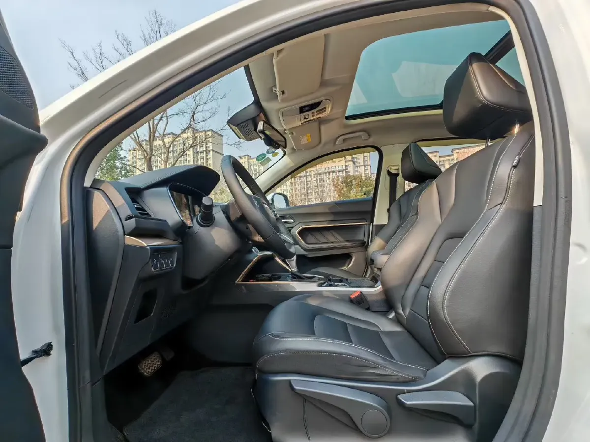 2020 Haval H6 1.5T 169HP L4 7DCT,autocango,china used car exporter,china ev exporter,chinese used car exporter,chinese used ev exporter