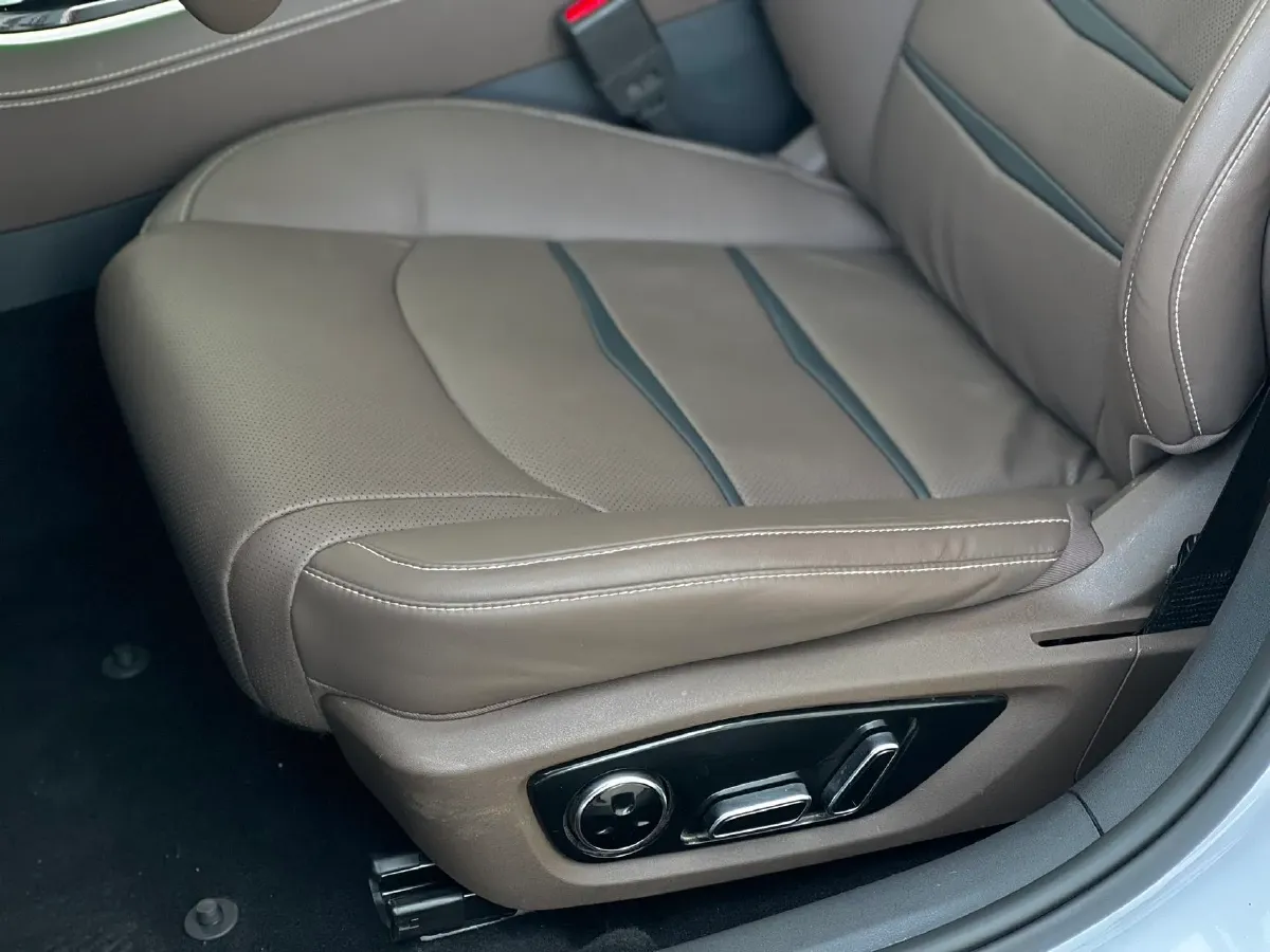 2020 Honda Breeze 2.0L 146HP L4 E-CVT Hybrid,autocango,china used car exporter,china ev exporter,chinese used car exporter,chinese used ev exporter