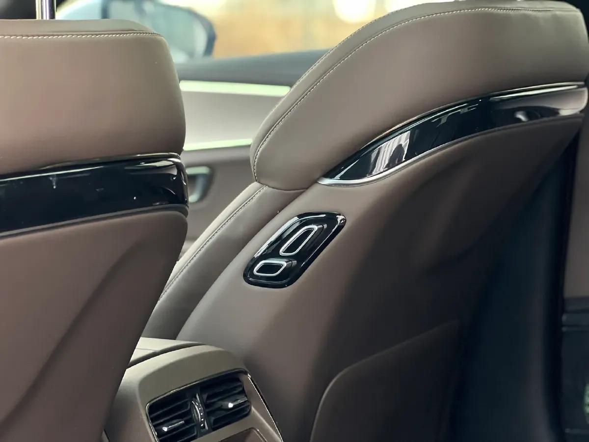 2020 Honda Breeze 2.0L 146HP L4 E-CVT Hybrid,autocango,china used car exporter,china ev exporter,chinese used car exporter,chinese used ev exporter