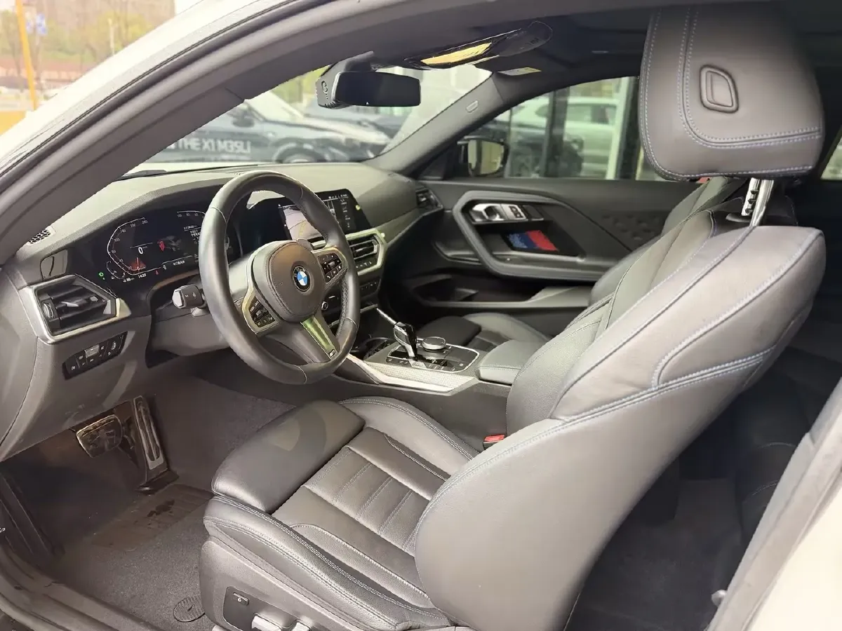 2022 BMW 2 Series 2.0T 184HP L4 8AT,autocango,china used car exporter,china ev exporter,chinese used car exporter,chinese used ev exporter