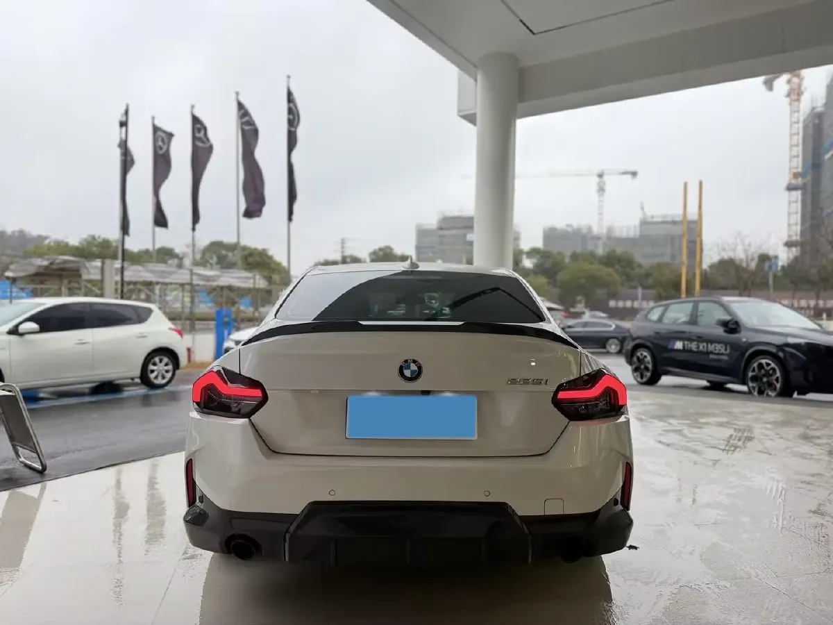 2022 BMW 2 Series 2.0T 184HP L4 8AT,autocango,china used car exporter,china ev exporter,chinese used car exporter,chinese used ev exporter