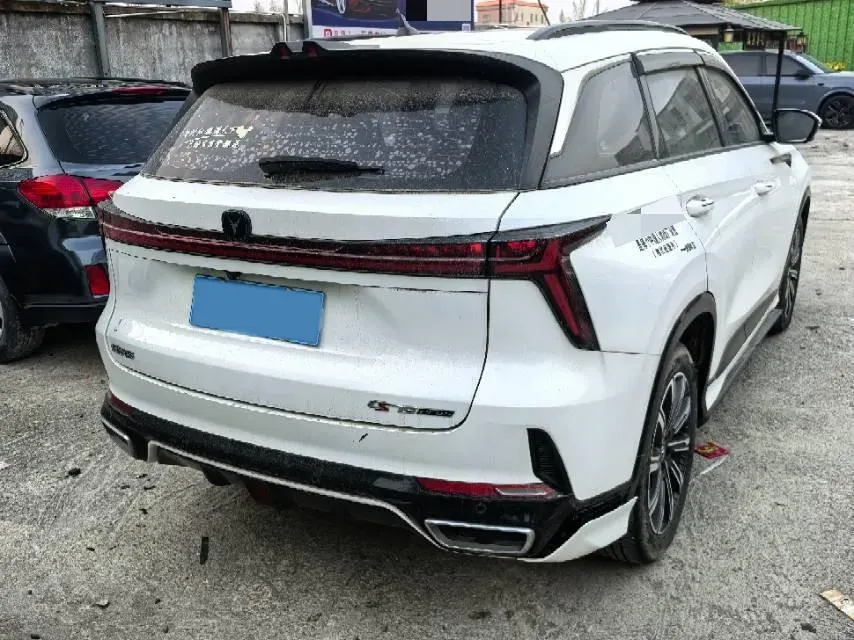 2023 ChangAn CS75 Plus 1.5T 188HP L4 8AT,autocango,china used car exporter,china ev exporter,chinese used car exporter,chinese used ev exporter