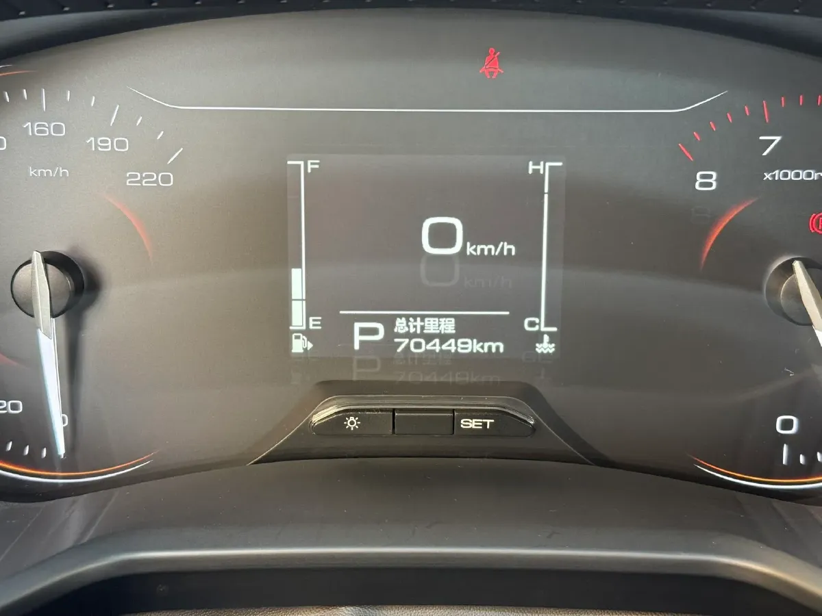 2022 Venucia T60 1.6L 126HP L4 CVT,autocango,china used car exporter,china ev exporter,chinese used car exporter,chinese used ev exporter