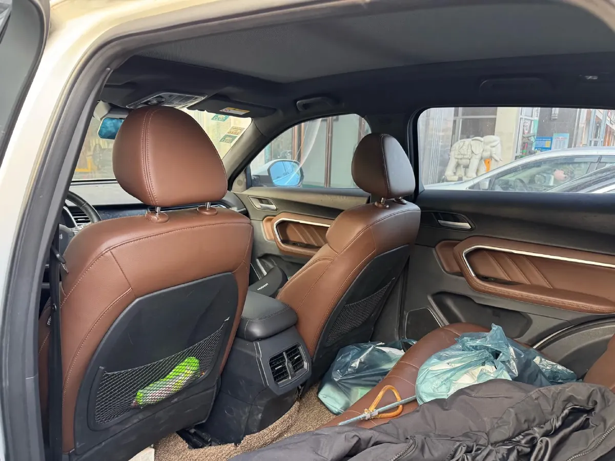 2018 Haval H6 1.5T 169HP L4 7DCT,autocango,china used car exporter,china ev exporter,chinese used car exporter,chinese used ev exporter