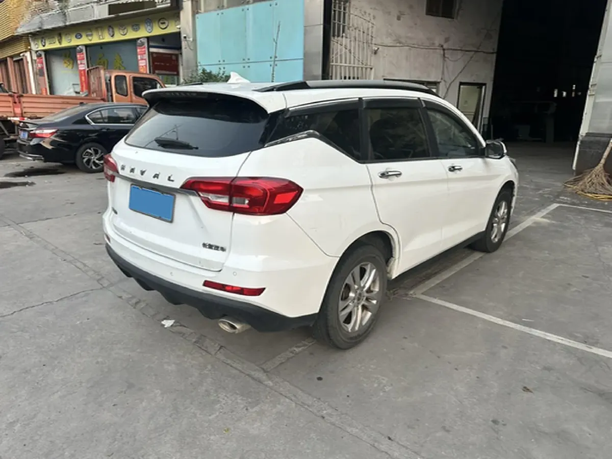 2018 Haval M6 1.5T 150HP L4 7DCT,autocango,china used car exporter,china ev exporter,chinese used car exporter,chinese used ev exporter