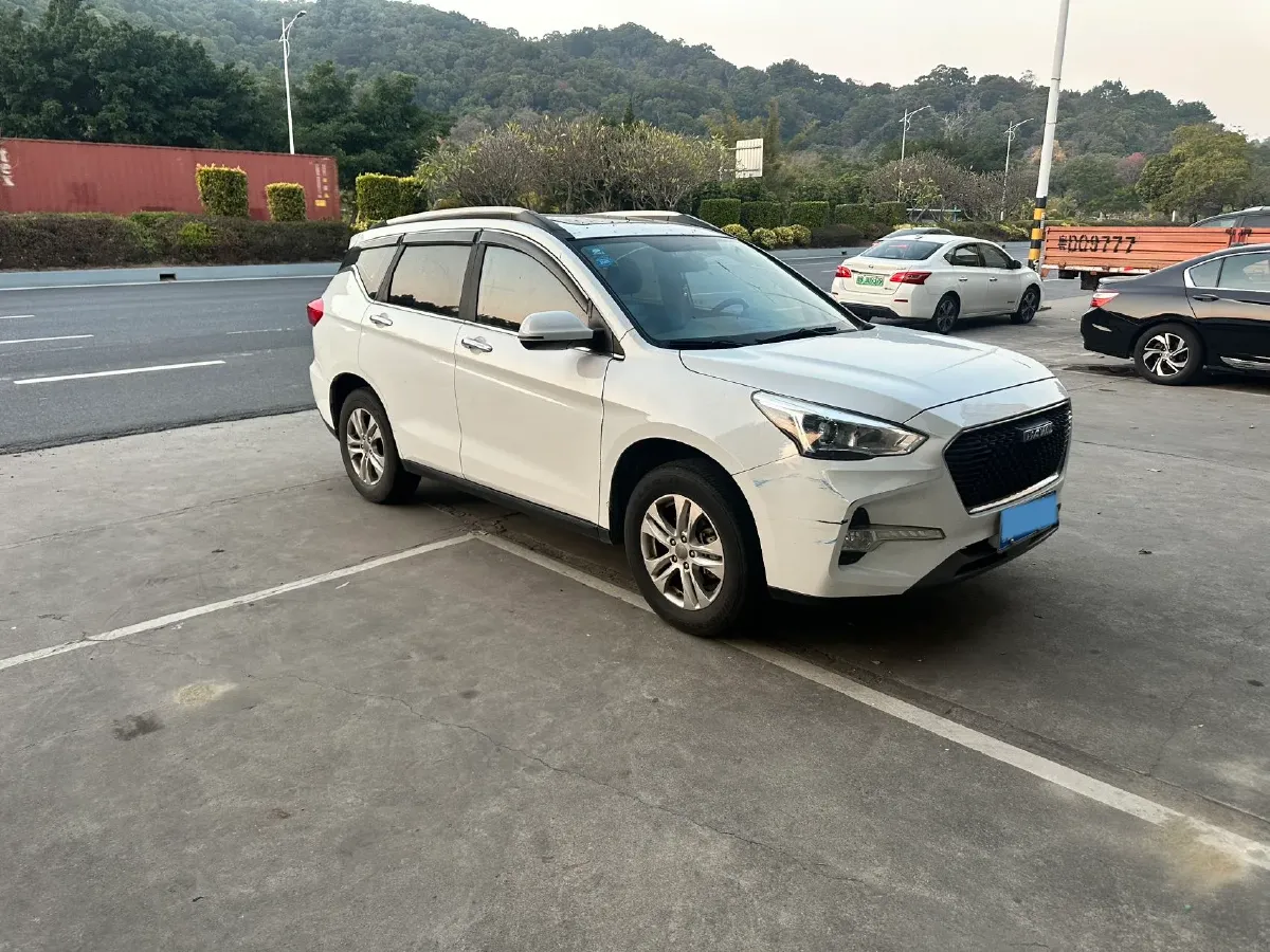2018 Haval M6 1.5T 150HP L4 7DCT,autocango,china used car exporter,china ev exporter,chinese used car exporter,chinese used ev exporter