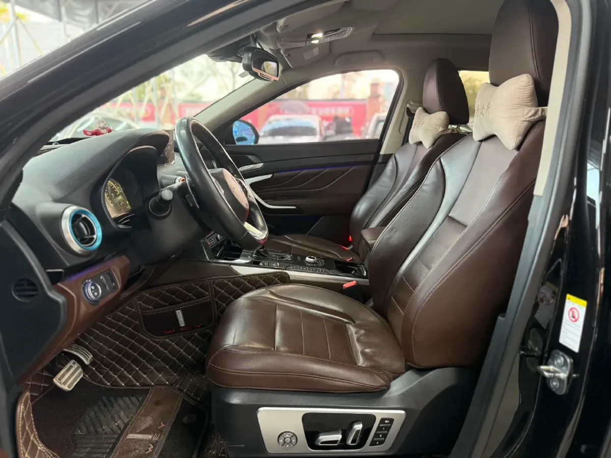 2017 WEY VV7 2.0T 234HP L4 7DCT,autocango,china used car exporter,china ev exporter,chinese used car exporter,chinese used ev exporter