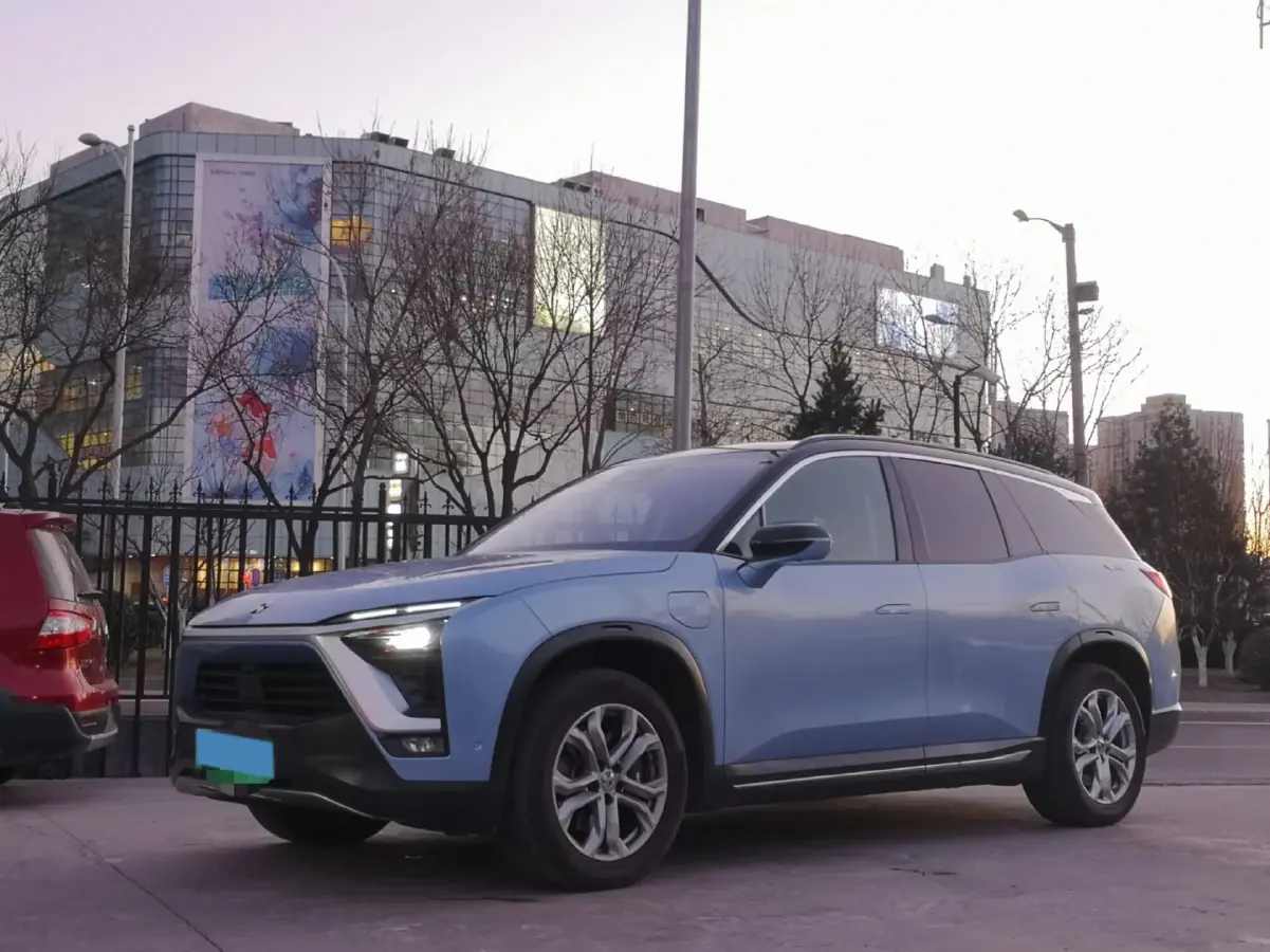 2018 NIO ES8 BEV 70KWH