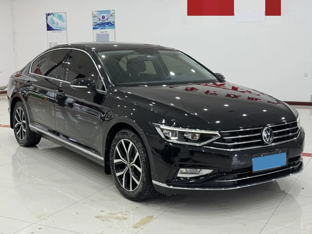 2020 Volkswagen Magotan 2.0T 186HP L4 7DCT,autocango,china used car exporter,china ev exporter,chinese used car exporter,chinese used ev exporter