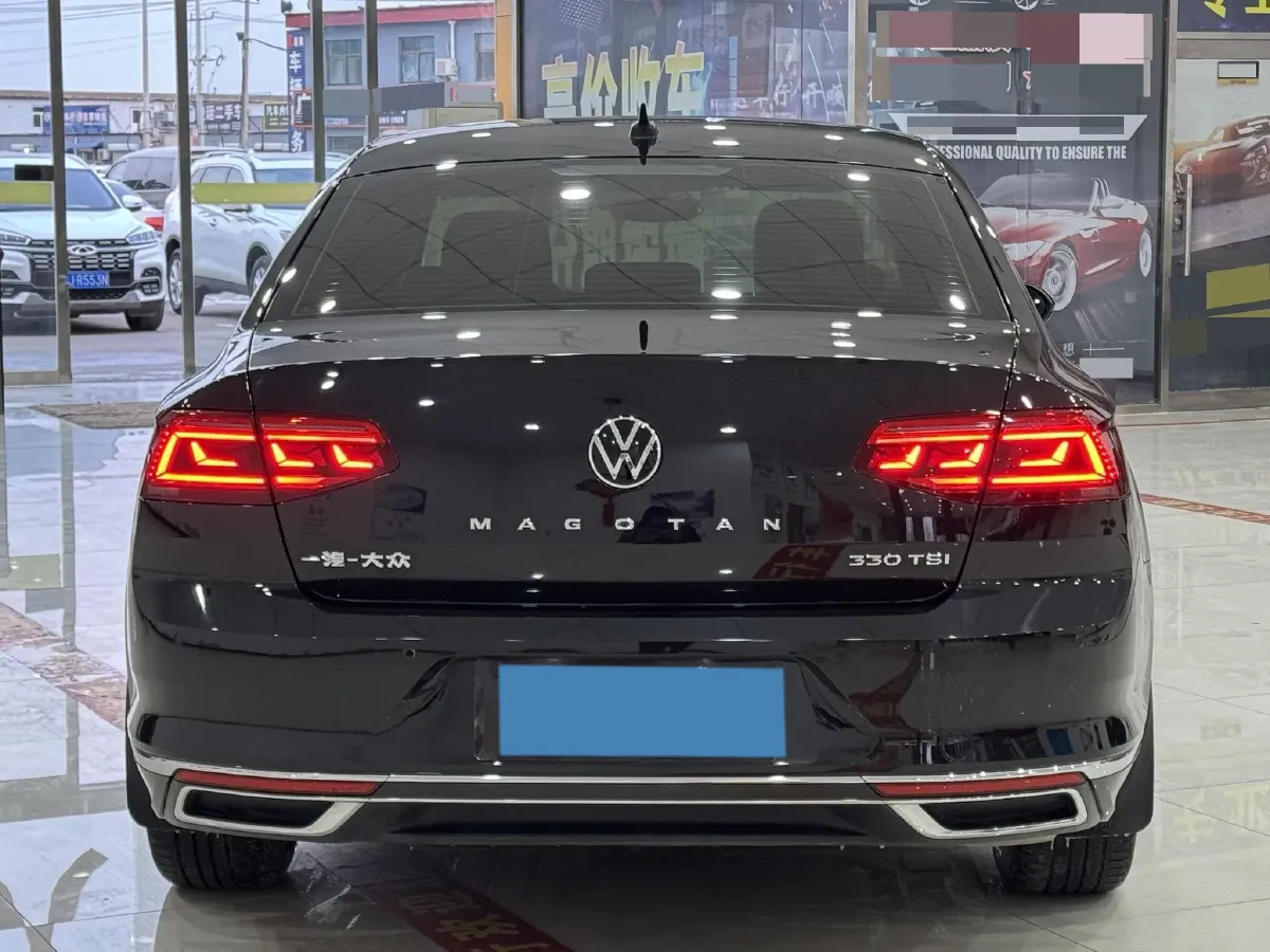 2020 Volkswagen Magotan 2.0T 186HP L4 7DCT,autocango,china used car exporter,china ev exporter,chinese used car exporter,chinese used ev exporter