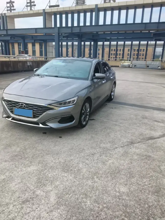 2019 Hyundai La Festa 1.6T 190HP L4 7DCT