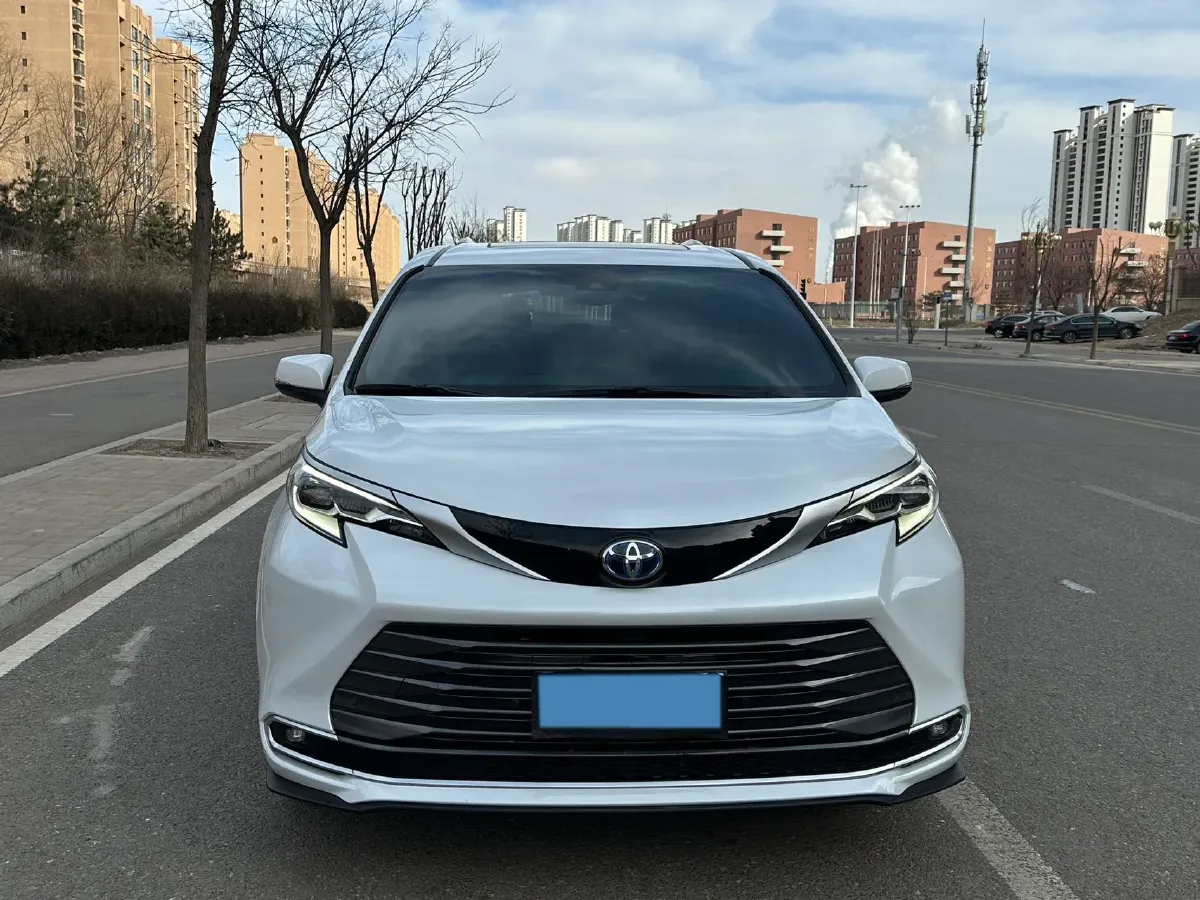 2021 Toyota Sienna 2.5L 192HP L4 E-CVT Hybrid,autocango,china used car exporter,china ev exporter,chinese used car exporter,chinese used ev exporter