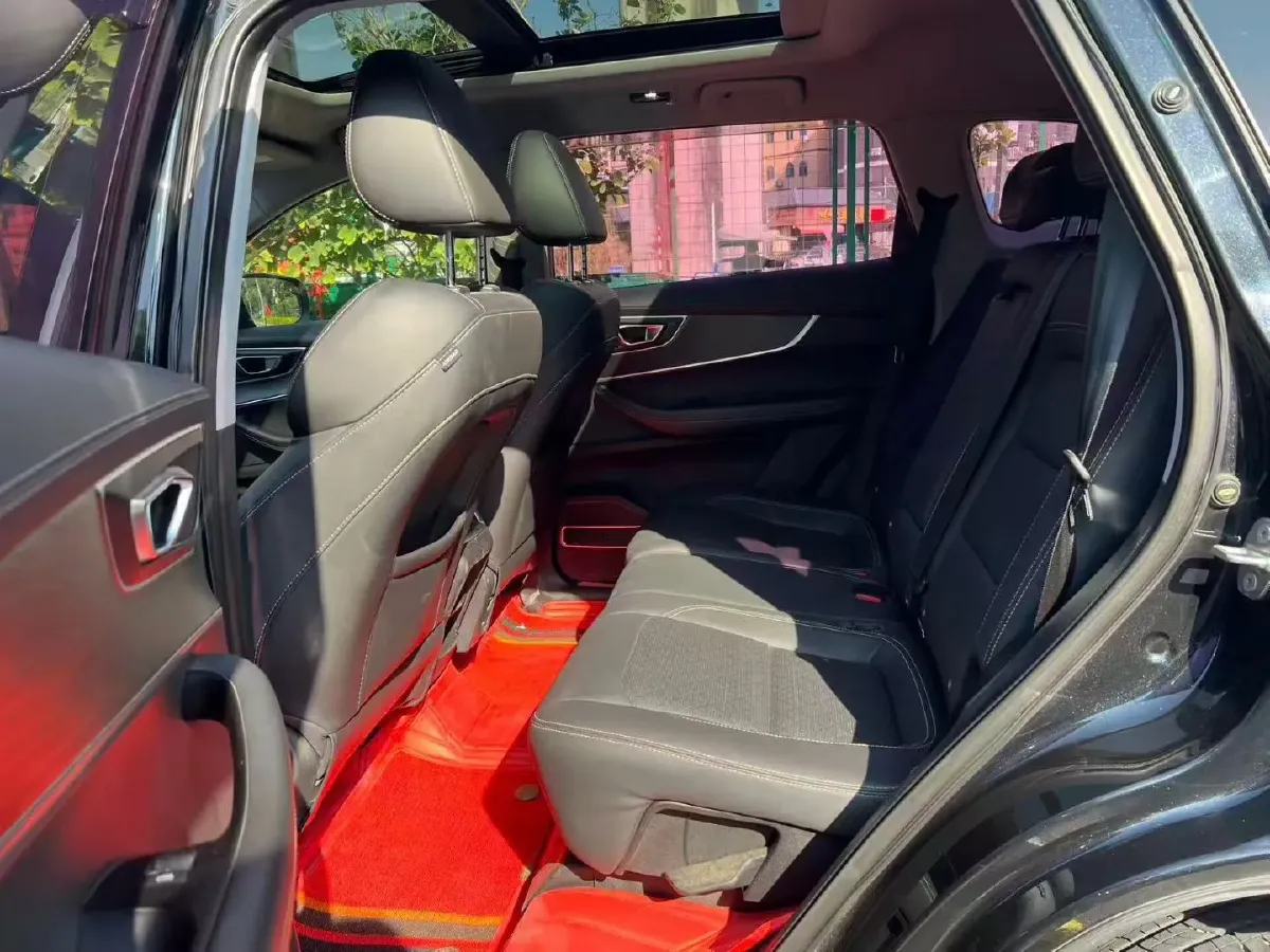 2019 Chery Tiggo 8 1.6T 197HP L4 7DCT,autocango,china used car exporter,china ev exporter,chinese used car exporter,chinese used ev exporter
