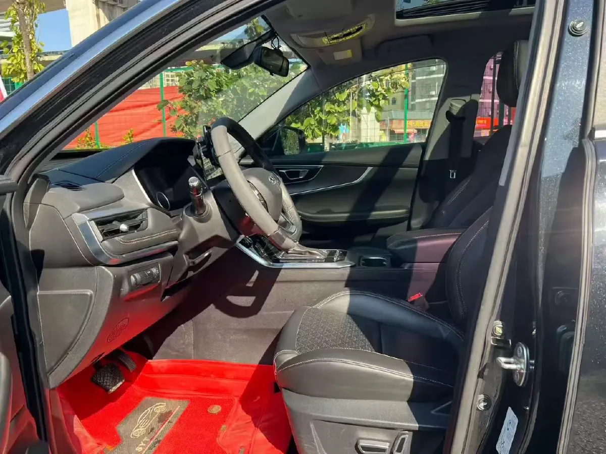 2019 Chery Tiggo 8 1.6T 197HP L4 7DCT,autocango,china used car exporter,china ev exporter,chinese used car exporter,chinese used ev exporter