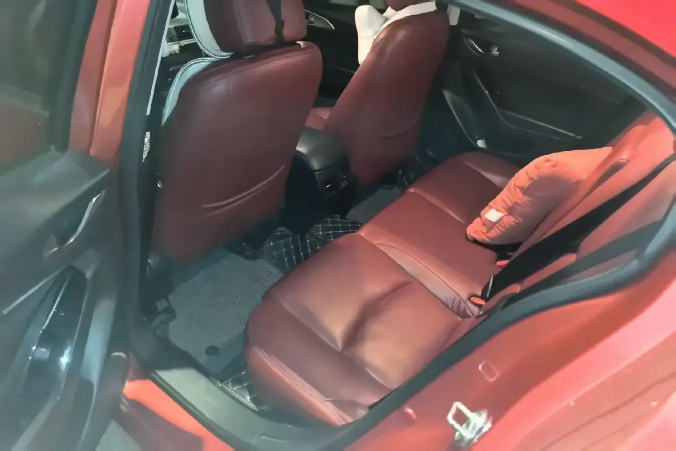 2017 Mazda 3 Axela 1.5L 117HP L4 6AT,autocango,china used car exporter,china ev exporter,chinese used car exporter,chinese used ev exporter