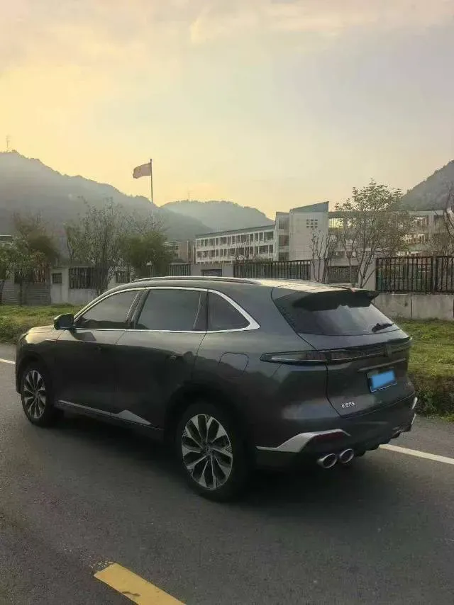 2025 ChangAn CS75 Plus 1.5T 192HP L4 8AT,autocango,china used car exporter,china ev exporter,chinese used car exporter,chinese used ev exporter