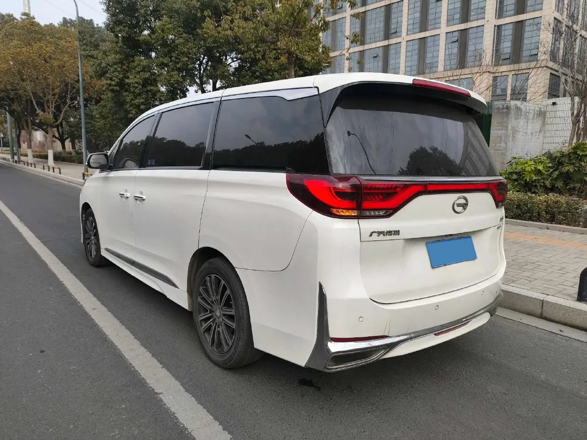 2021 GAC Trumpchi M8 2.0T 252HP L4 8AT,autocango,china used car exporter,china ev exporter,chinese used car exporter,chinese used ev exporter