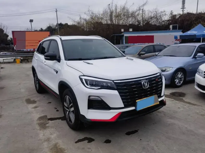 2022 ChangAn CS75 1.5T 180HP L4 7DCT,autocango,china used car exporter,china ev exporter,chinese used car exporter,chinese used ev exporter