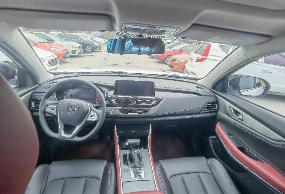 2022 ChangAn CS75 1.5T 180HP L4 7DCT,autocango,china used car exporter,china ev exporter,chinese used car exporter,chinese used ev exporter