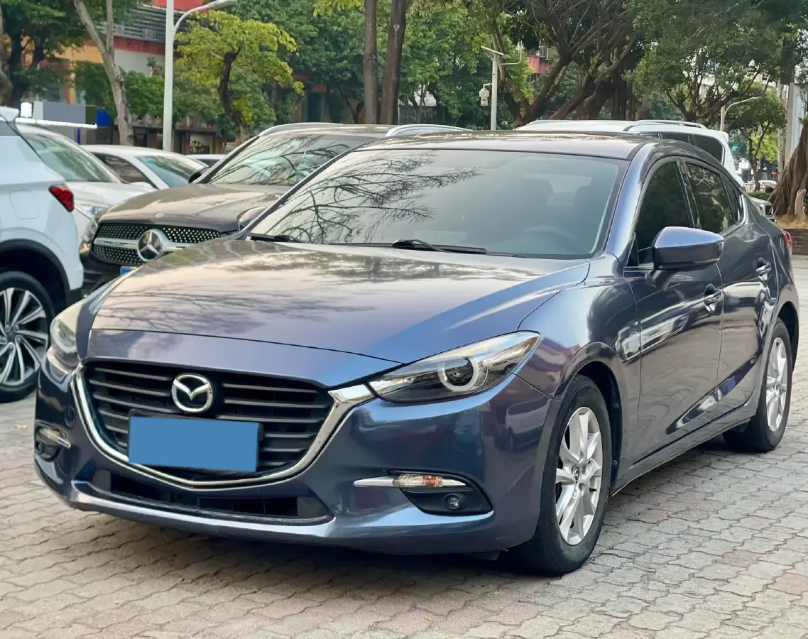 2017 Mazda 3 Axela 1.5L 117HP L4 6AT