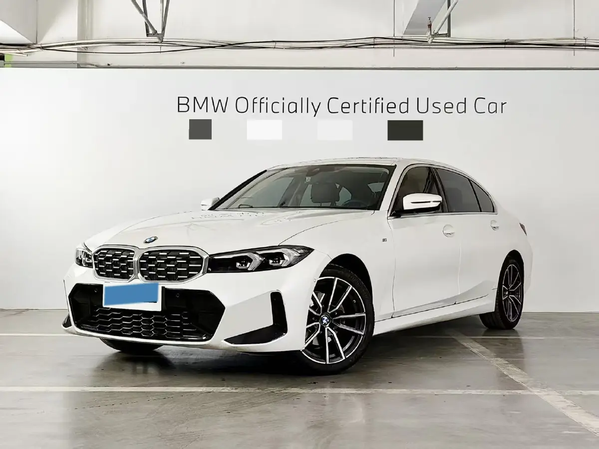 2024 BMW 3 Series 2.0T 184HP L4 8AT