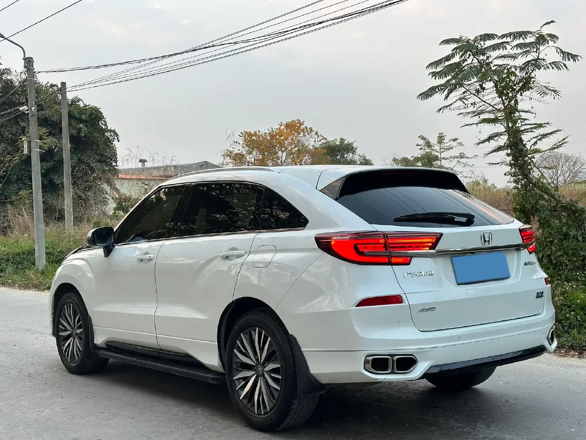 2017 Honda Avancier 2.0T 272HP L4 9AT,autocango,china used car exporter,china ev exporter,chinese used car exporter,chinese used ev exporter