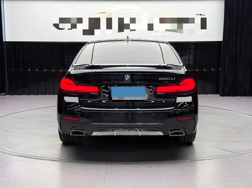 2023 BMW 5 Series 2.0T 245HP L4 8AT,autocango,china used car exporter,china ev exporter,chinese used car exporter,chinese used ev exporter