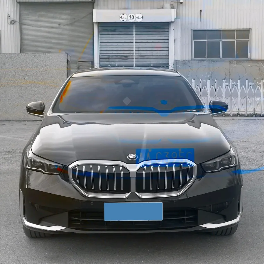 2025 BMW 5 Series 2.0T 190HP L4 8AT,autocango,china used car exporter,china ev exporter,chinese used car exporter,chinese used ev exporter