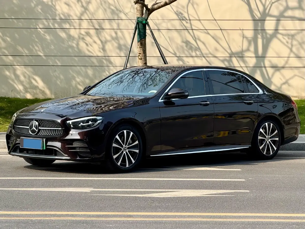 2023 Mercedes-Benz E Class 2.0T 211HP L4 9AT PHEV 25.4KWH