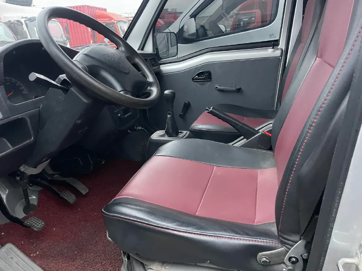 2023 WuLing ZhiGuang Mini Truck 1.5L 102HP L4 5MT,autocango,china used car exporter,china ev exporter,chinese used car exporter,chinese used ev exporter