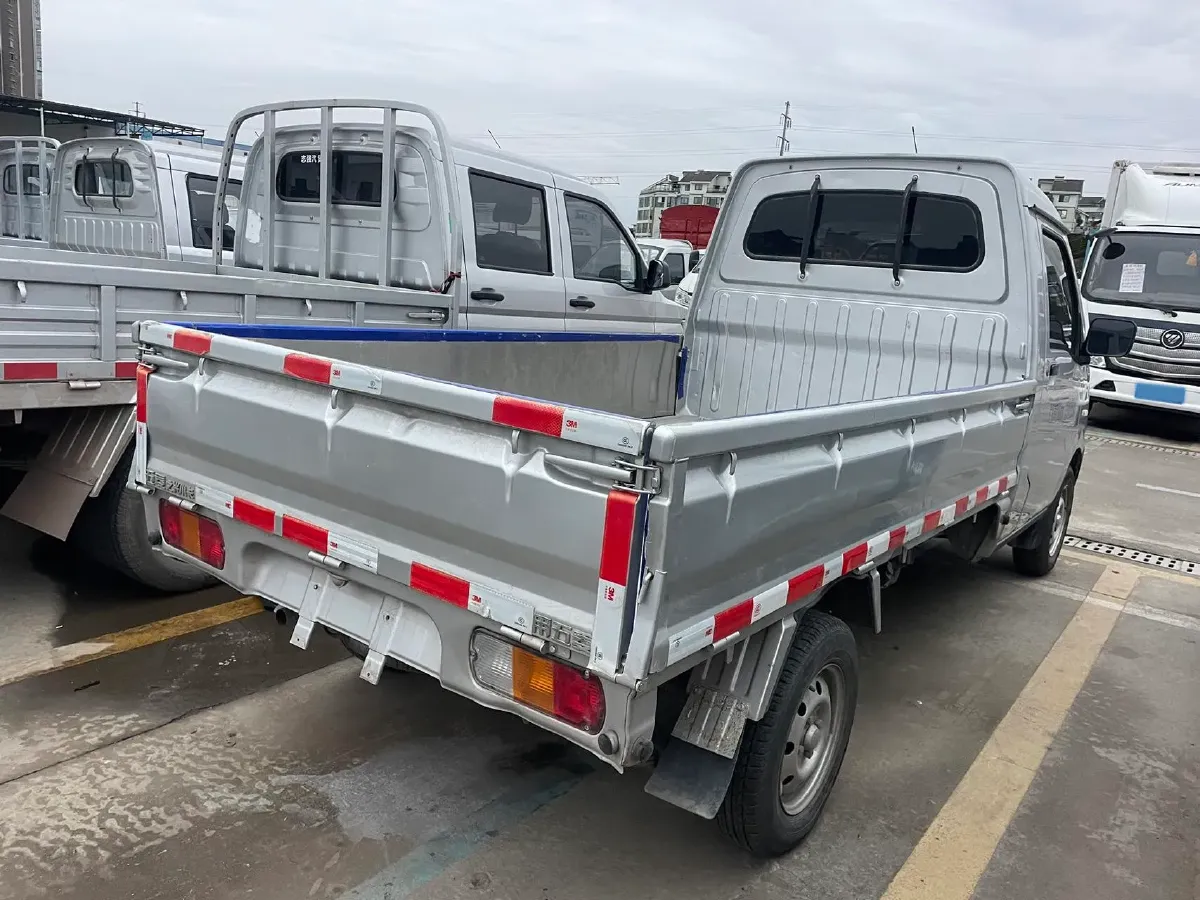 2023 WuLing ZhiGuang Mini Truck 1.5L 102HP L4 5MT,autocango,china used car exporter,china ev exporter,chinese used car exporter,chinese used ev exporter