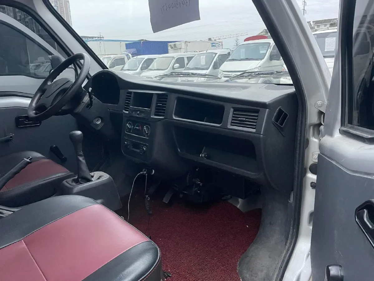 2023 WuLing ZhiGuang Mini Truck 1.5L 102HP L4 5MT,autocango,china used car exporter,china ev exporter,chinese used car exporter,chinese used ev exporter