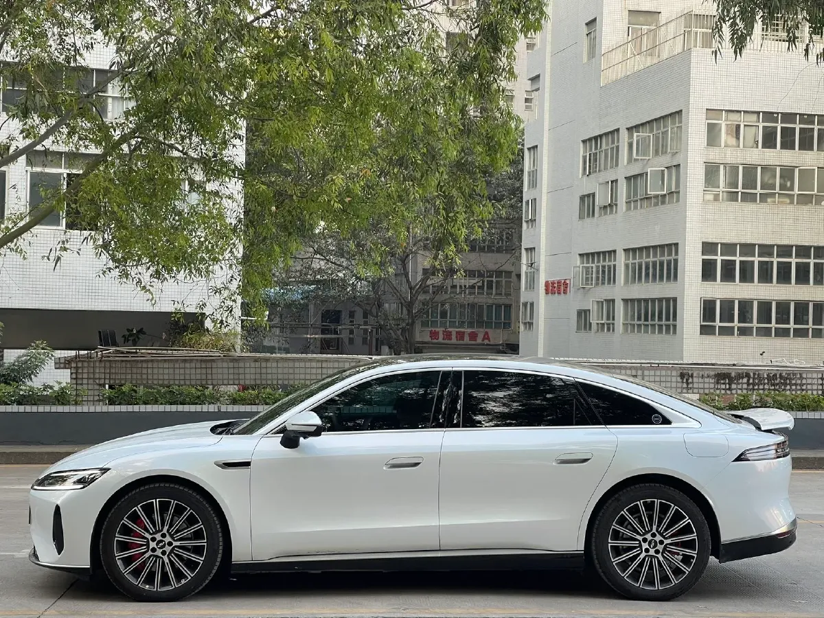 2025 Fulwin FulwinA9L 1.5T 156HP L4 1DHT PHEV,autocango,china used car exporter,china ev exporter,chinese used car exporter,chinese used ev exporter