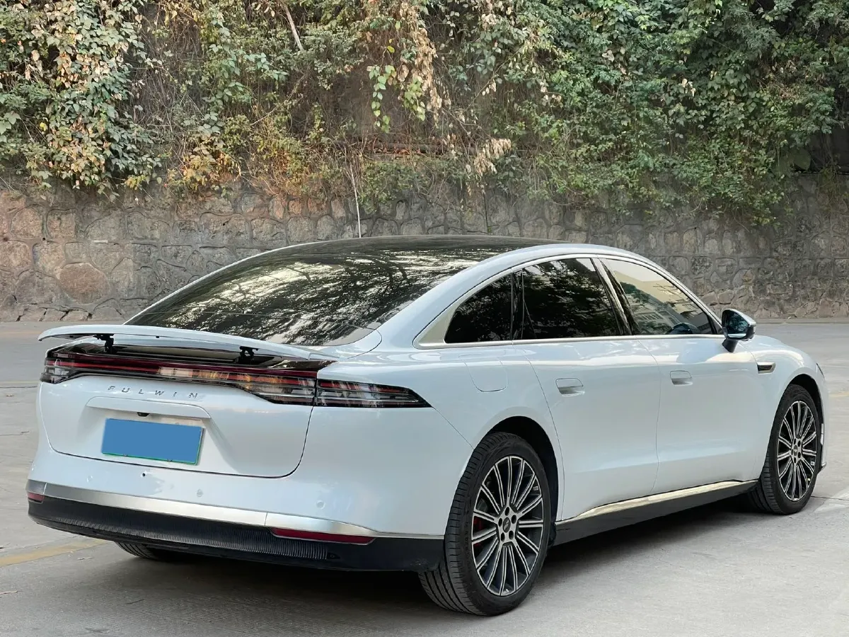 2025 Fulwin FulwinA9L 1.5T 156HP L4 1DHT PHEV,autocango,china used car exporter,china ev exporter,chinese used car exporter,chinese used ev exporter
