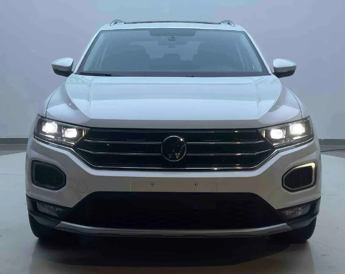 2021 Volkswagen T-Roc 1.4T 150HP L4 7DCT,autocango,china used car exporter,china ev exporter,chinese used car exporter,chinese used ev exporter