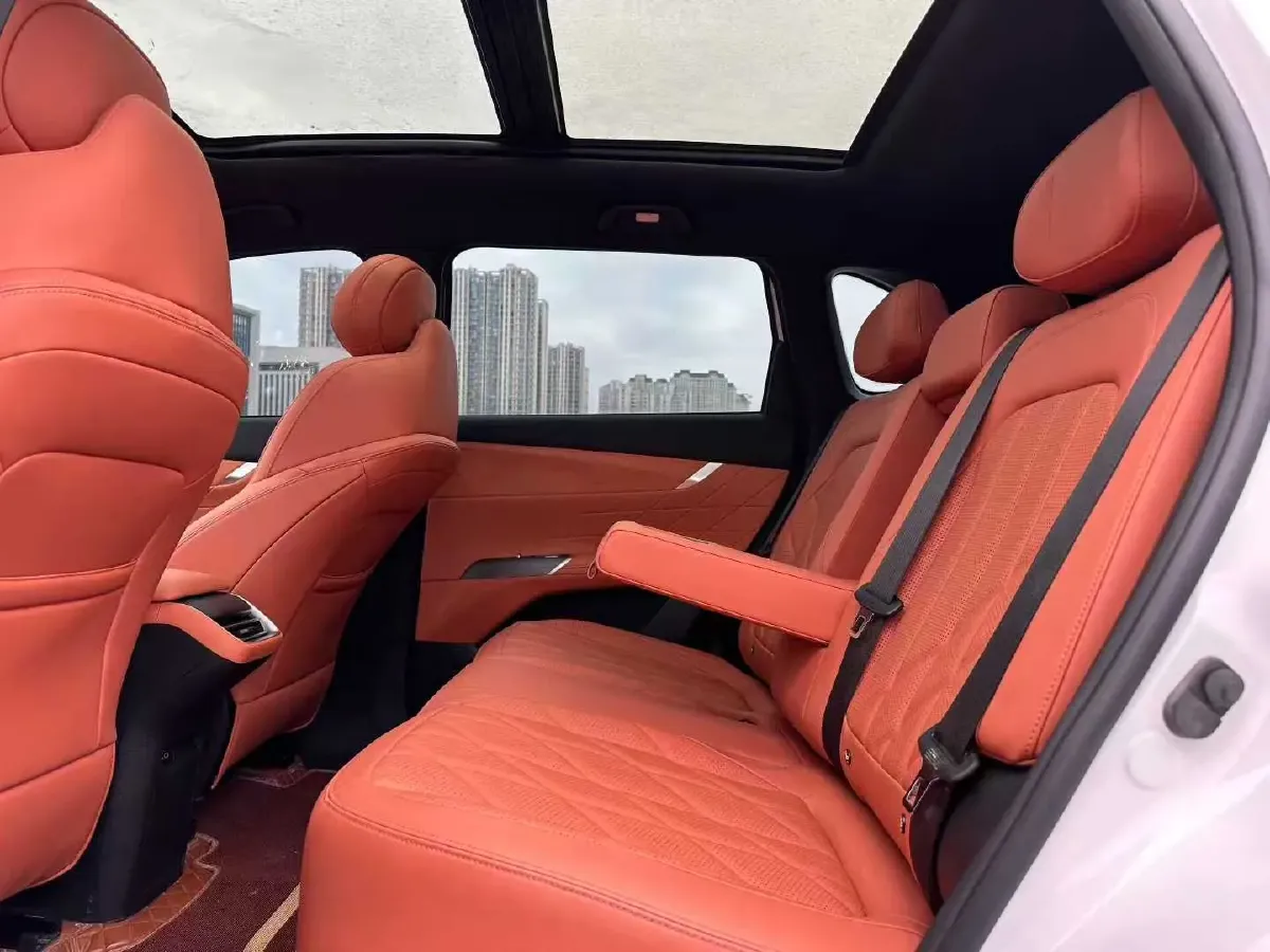 2025 ChangAn CS75 Plus 2.0T 233HP L4 8AT,autocango,china used car exporter,china ev exporter,chinese used car exporter,chinese used ev exporter