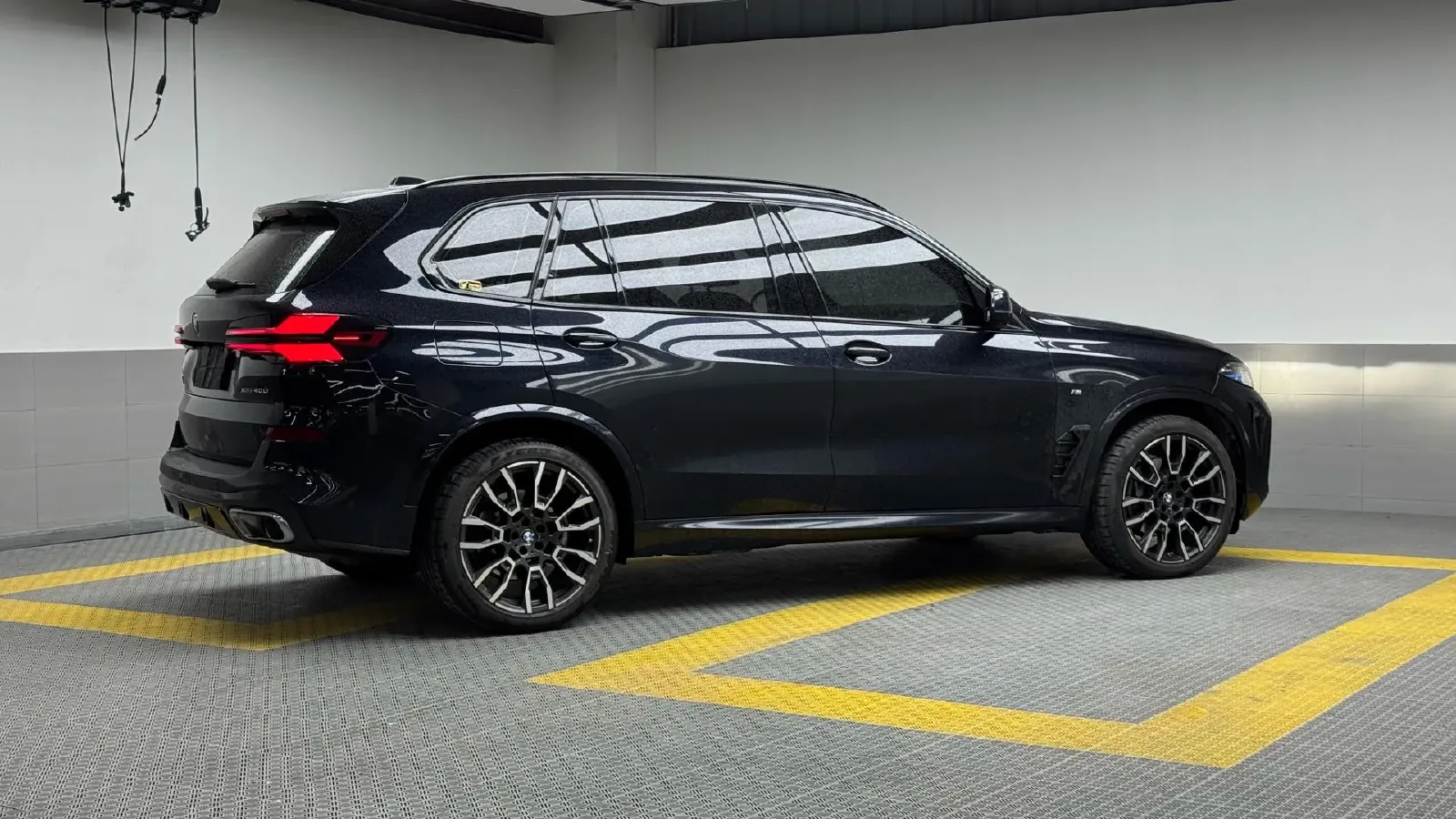 2023 BMW X5 3.0T 381HP L6 8AT,autocango,china used car exporter,china ev exporter,chinese used car exporter,chinese used ev exporter