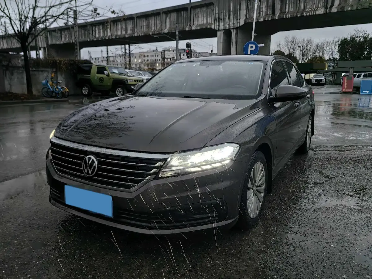 2018 Landwind XiaoYao 1.5T 163HP L4 CVT